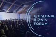 Kopaonik biznis forum: Političari o rekordima, ekonomisti o sistemskim greškama i korupciji
